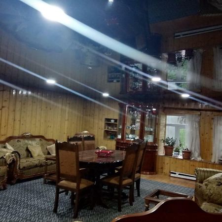 Guest House Tavaduri Mestia Zewnętrze zdjęcie