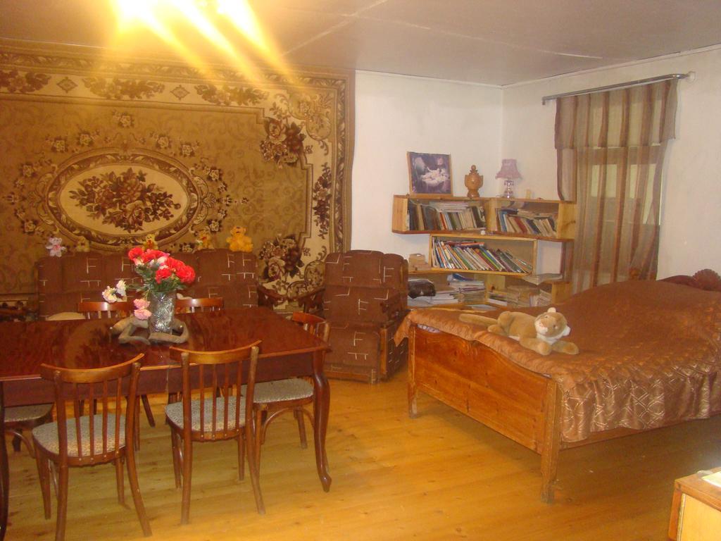 Guest House Tavaduri Mestia Zewnętrze zdjęcie