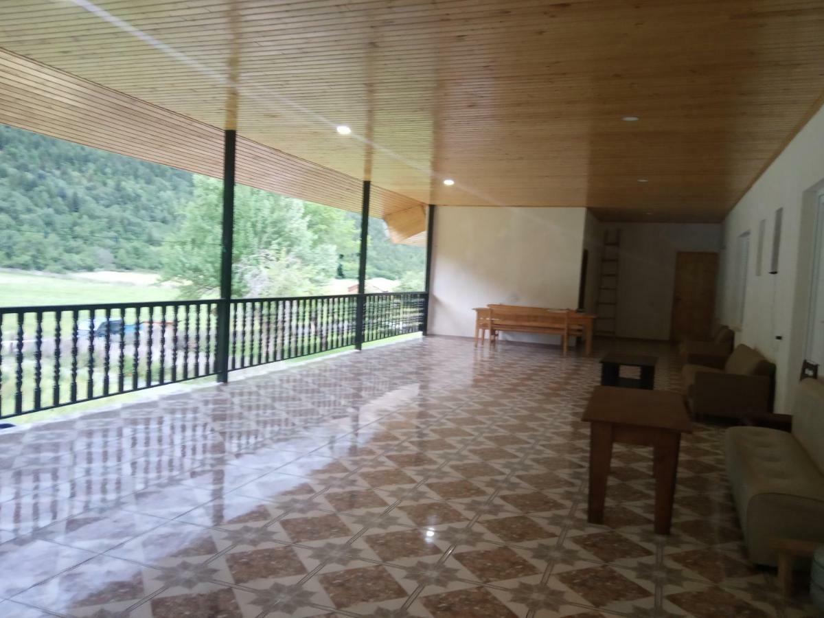 Guest House Tavaduri Mestia Zewnętrze zdjęcie
